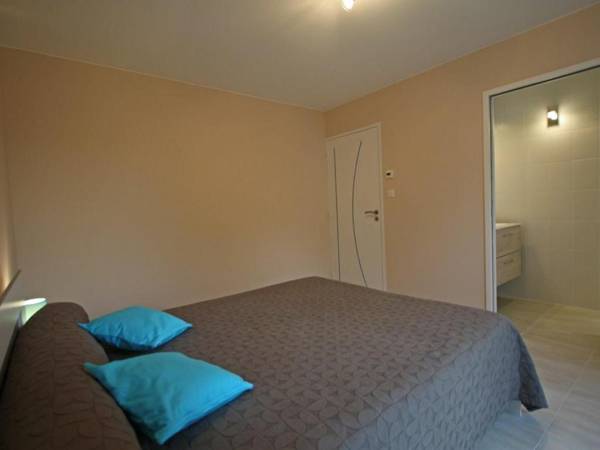 Gîte Velotte-et-Tatignécourt 4 pièces 6 personnes - FR-1-589-252