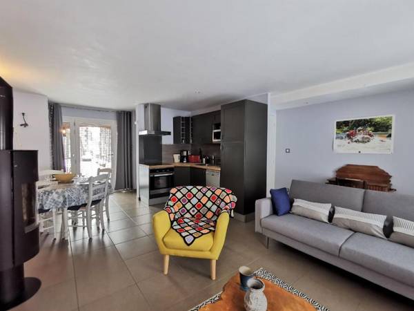 Gîte Le Vernet 3 pièces 4 personnes - FR-1-582-318