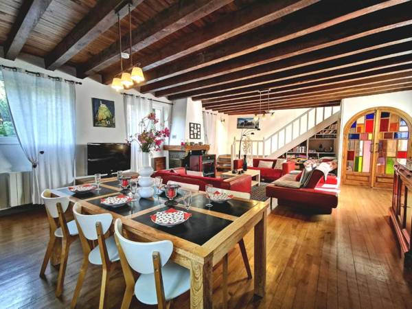 Gîte Saint-Vidal 4 pièces 6 personnes - FR-1-582-308