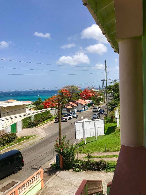 Silver View Apartments