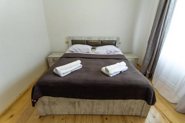 Katos Guesthouse Mestia
