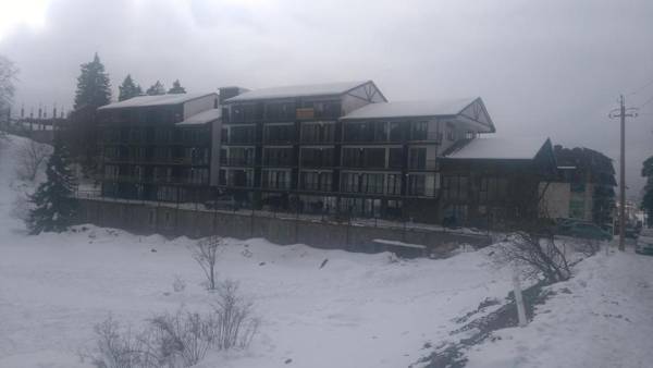 Mgzavrebi Apart Hotel