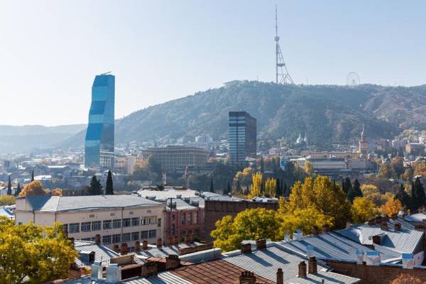 Apartment Tato And Nini's