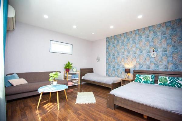 Firuzi Apartment TBS