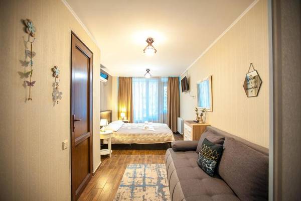 Apartment on L.Meskhishvili Turn