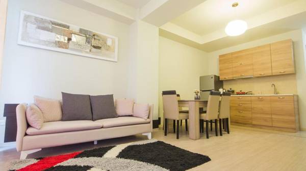 Lovely 1 - bedroom rental unit in Vake