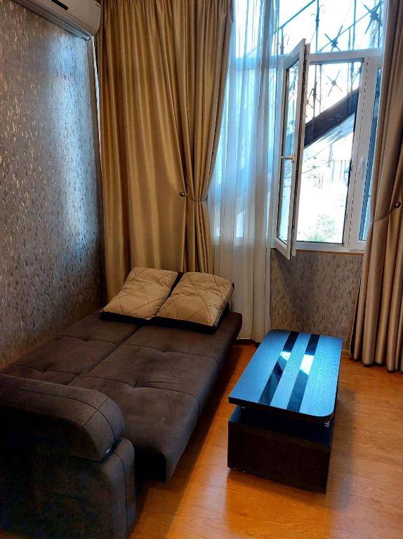 Dodo-Inga's Apartment