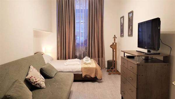 Cozy Apartment in Old Tbilisi