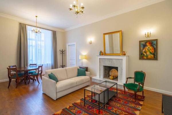 TIFLIS OPERA Aparthotel