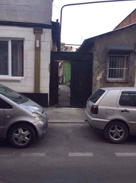 Apartment Ninoshvili 15