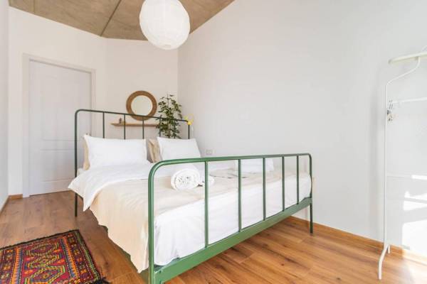 Wehost Apartment Close to Agmashenebeli