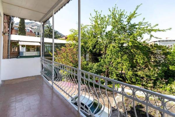 Wehost apartment rustic interior