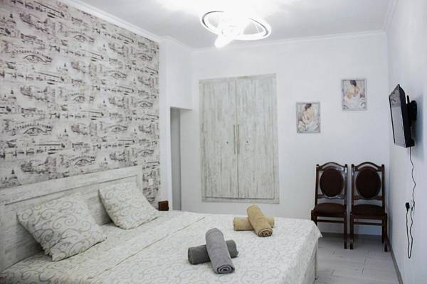 old Tbilisi Apartment house Khudadova