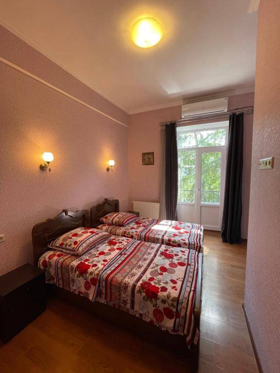 Marjanishvili Apartment