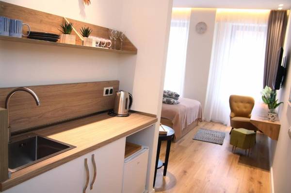 Parilament on Rustaveli 4 rooms