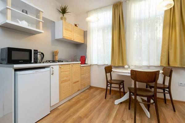 Wehost Liberty Square Apartments