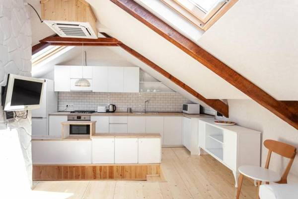 Cozy One Bedroom Apartment In The Heart of Tbilisi