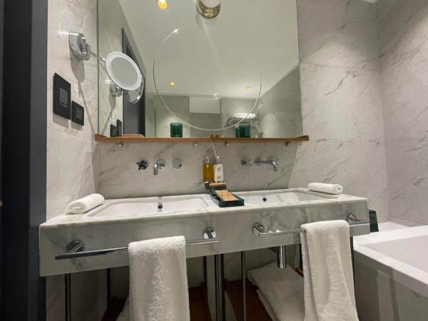 Khedi Hotel by Ginza Project