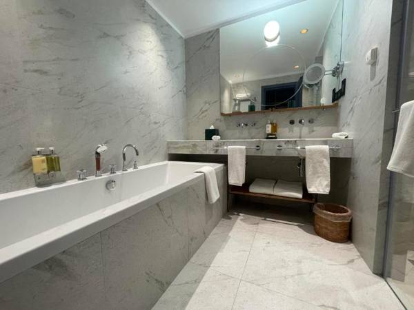 Khedi Hotel by Ginza Project