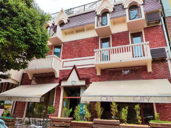 Old City Hotel