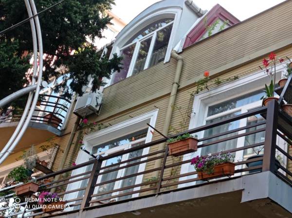 Guesthouse Melikishvili 57