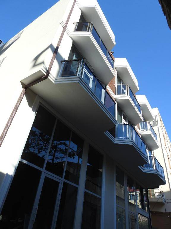 Iko's Family Apartments