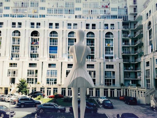 Apartment White Magnolia