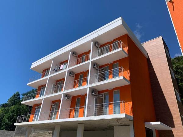 Kvariati Rooms and Apartments Orange Complex