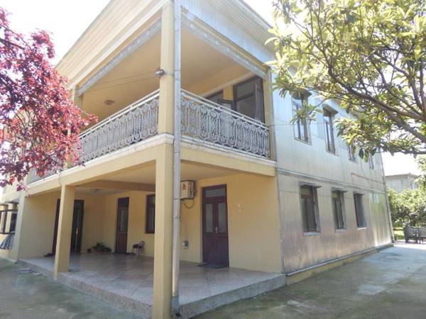 Guest House on Angisa