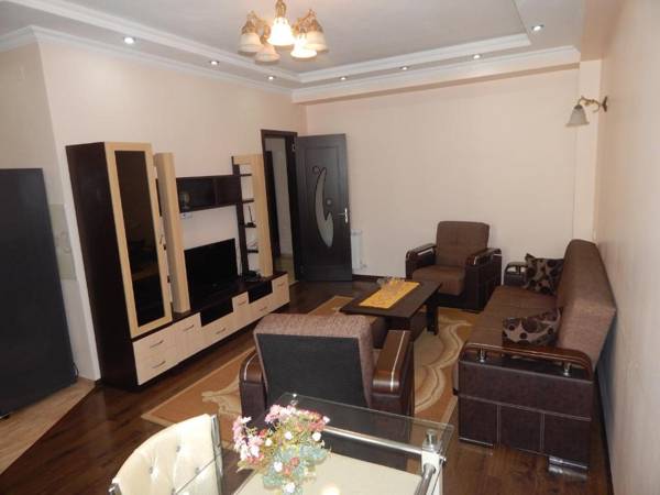 Apartment first line from Sea