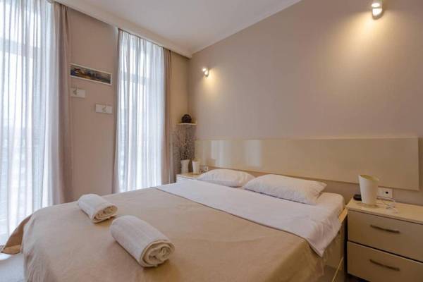 Wehost Apartment in Orbi tower