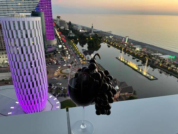 Aliance Apartment on FIRST LINE