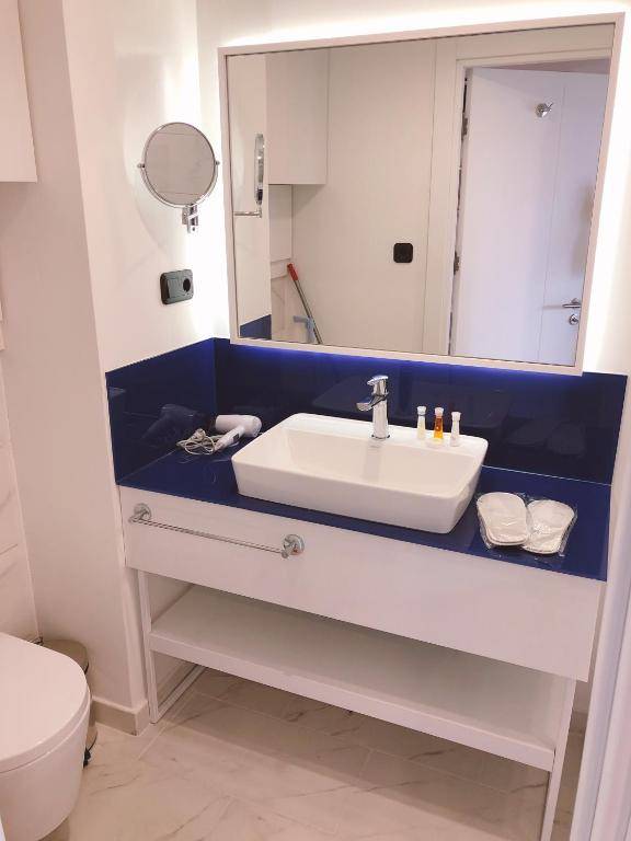 Luxe Apartment Orbi City