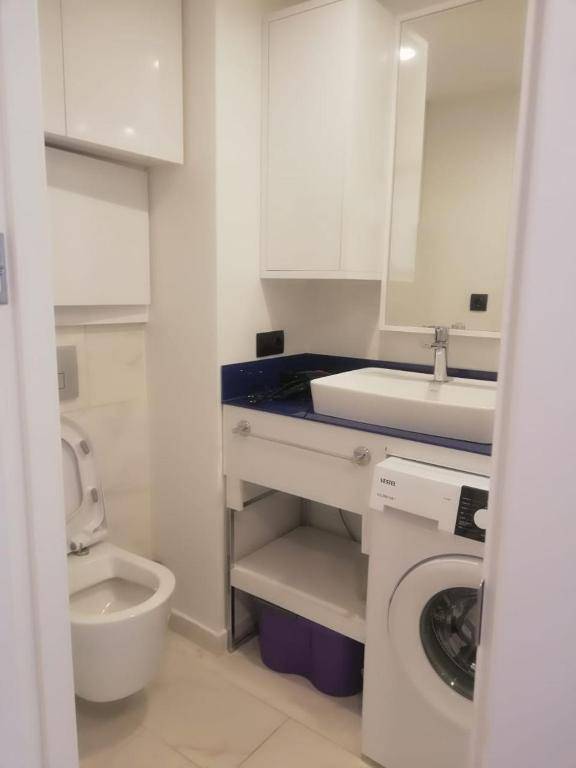 Sea View Studio Flat