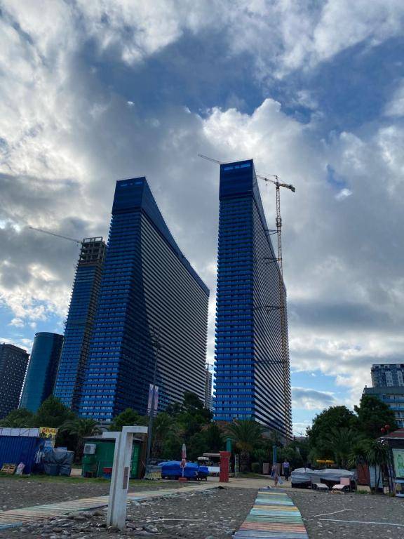 Orbi sity twin tower