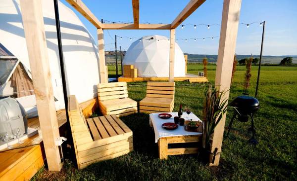 Jewelberry Glamping