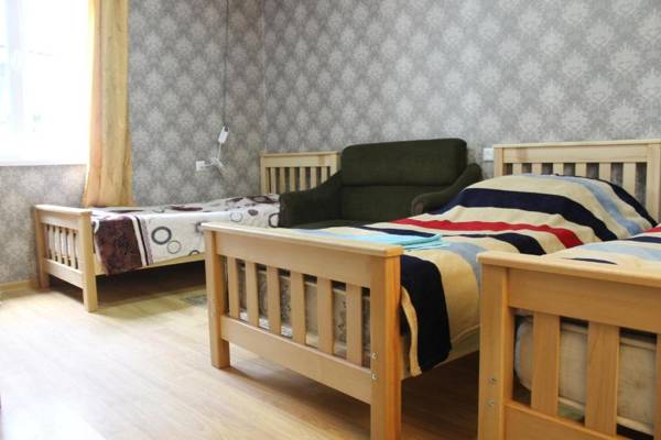 HillSide Guest House