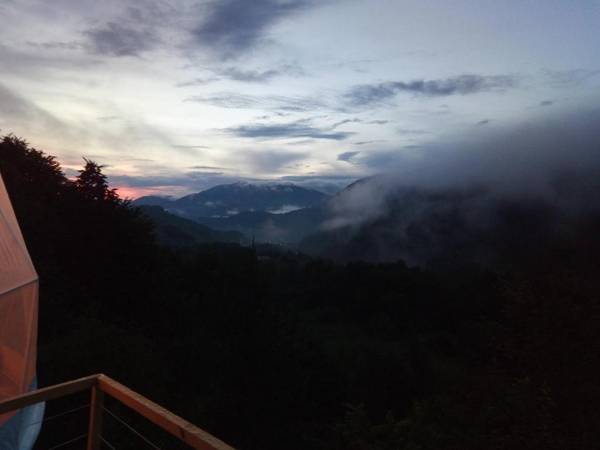 Glamping Georgia Krikhi