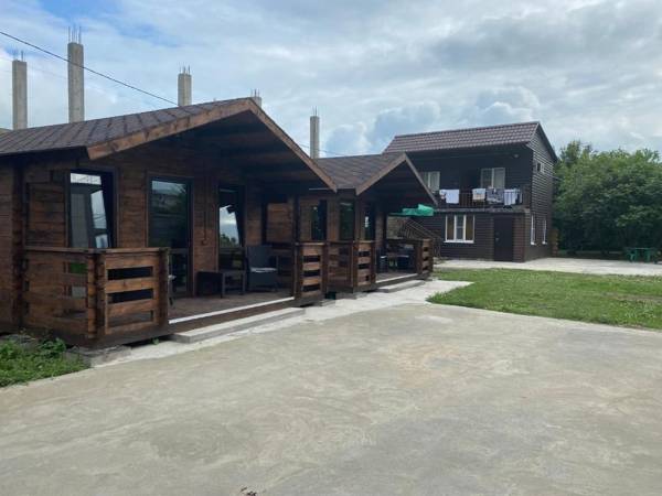 Guest house on Lakoba 4