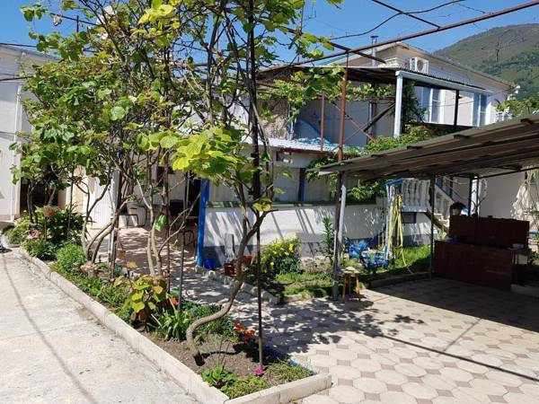 Guest House Paradise