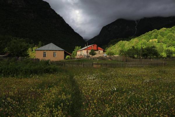 Guest House in Zhabeshi Lali