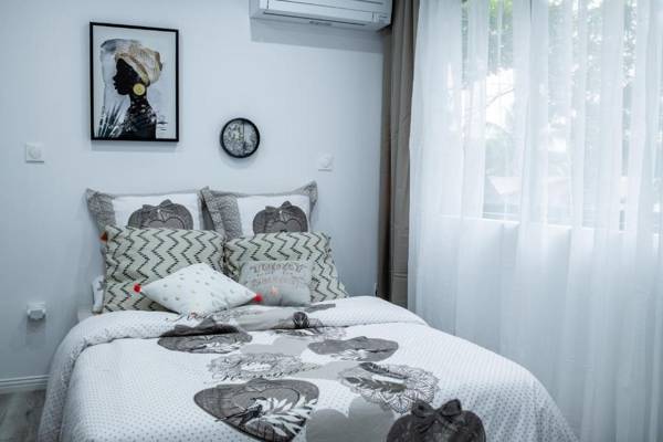 LE BARRAT CENTRE VILLE