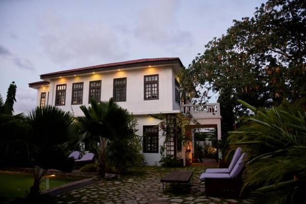 Olma Colonial Suites