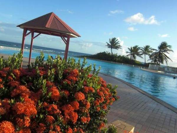 Appartement d'une chambre a Saint Francois a 500 m de la plage avec piscine privee terrasse et wifi