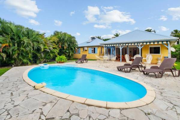 Villa de 4 chambres avec piscine privee jardin clos et wifi a Saint Francois a 4 km de la plage