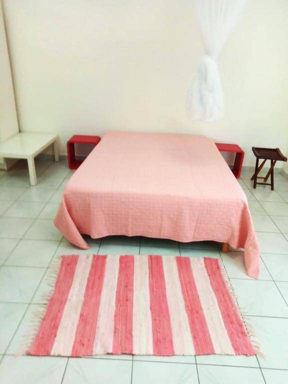 Studio avec jardin clos et wifi a Sainte Anne