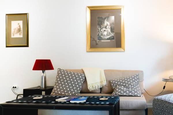 Glyfada Luxury Residence