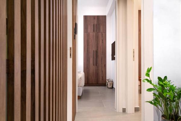 Glyfada Gallery Apartment