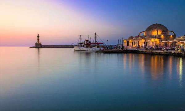 Cretan Breeze Villa Heated Pool