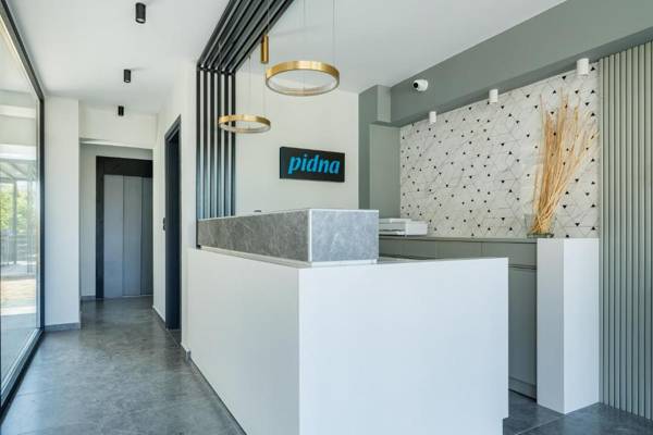 Bemyguest Comfort Pidna Hotel